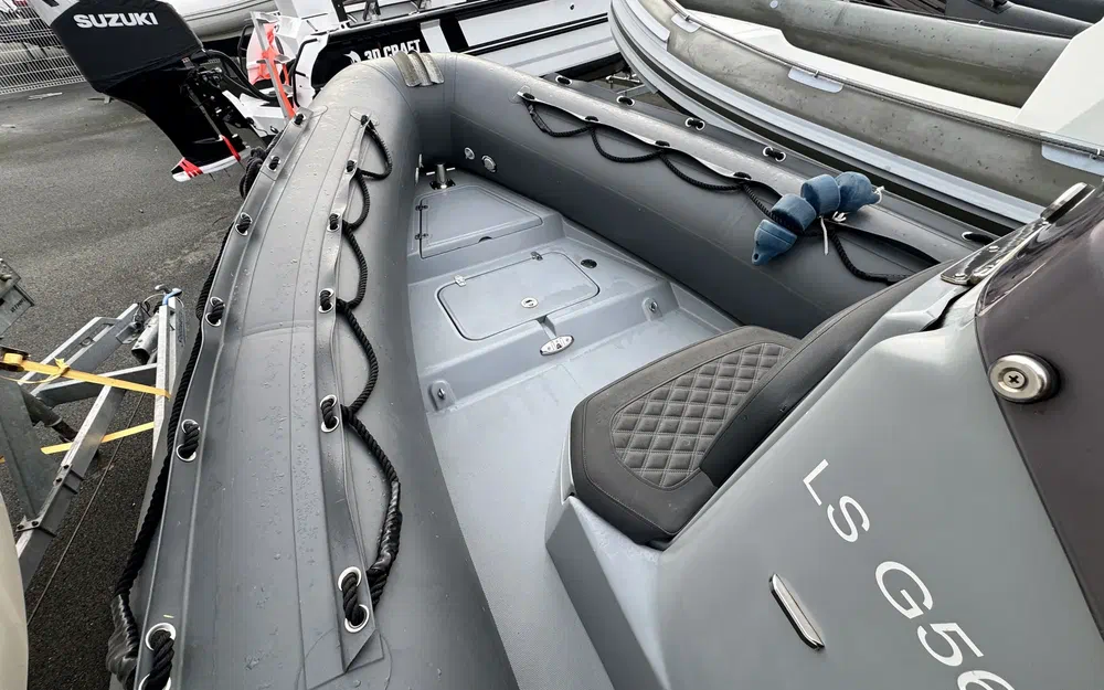 slider 6 3D Tender Patrol 650 PVC