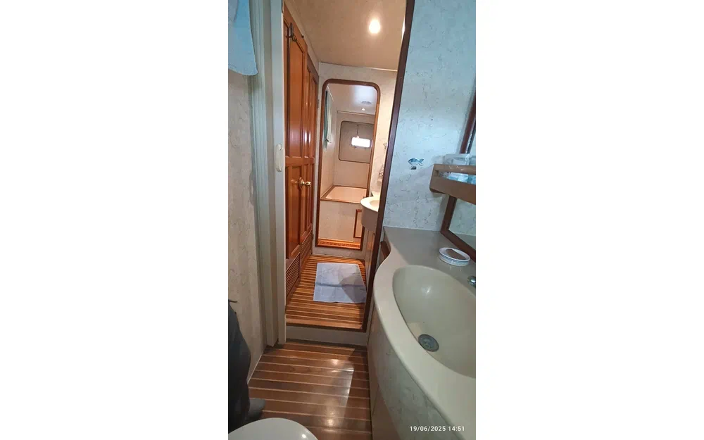 slider 16 Tarquin Trader 65