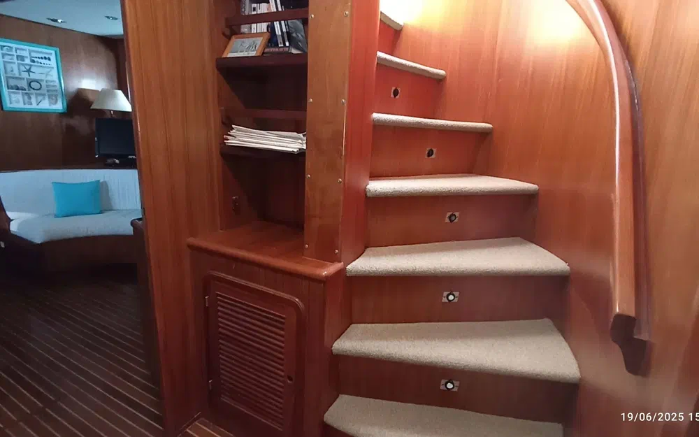 slider 17 Tarquin Trader 65