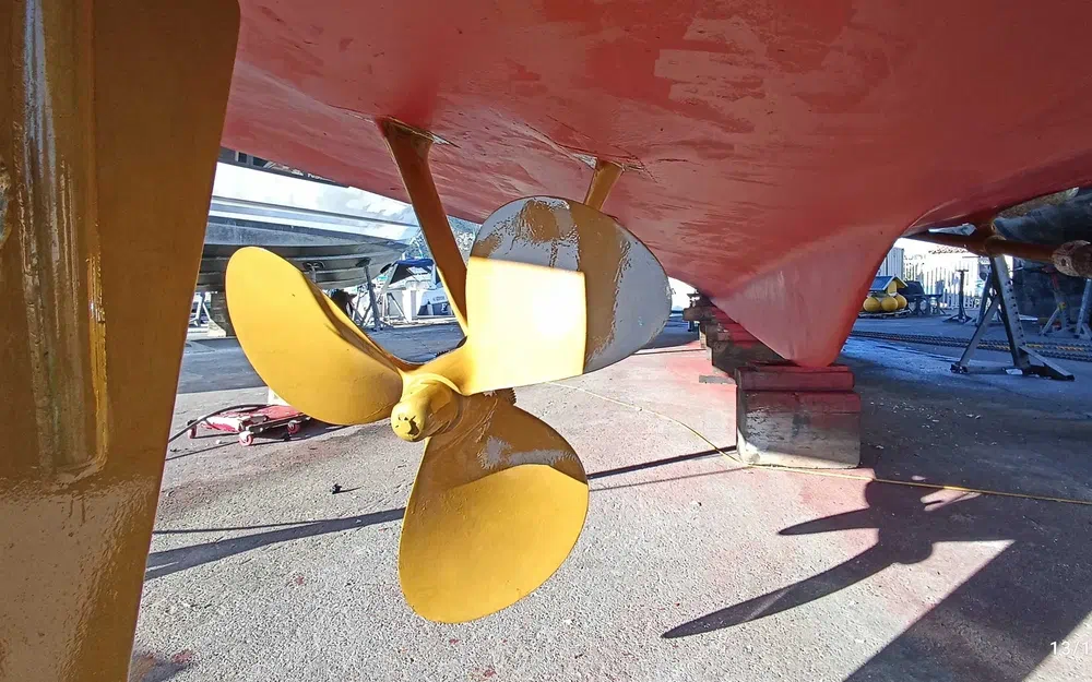 slider 5 Tarquin Trader 65