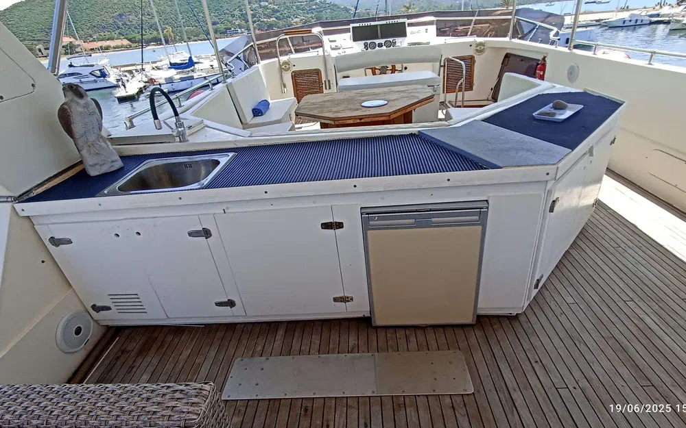 slider 8 Tarquin Trader 65