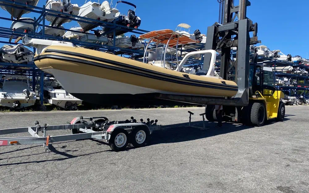 slider 1 Capelli Tempest 750