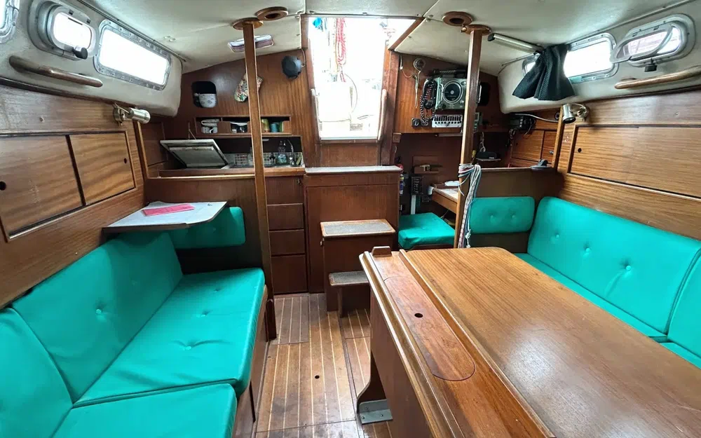 slider 13 Westerly 33 Ketch