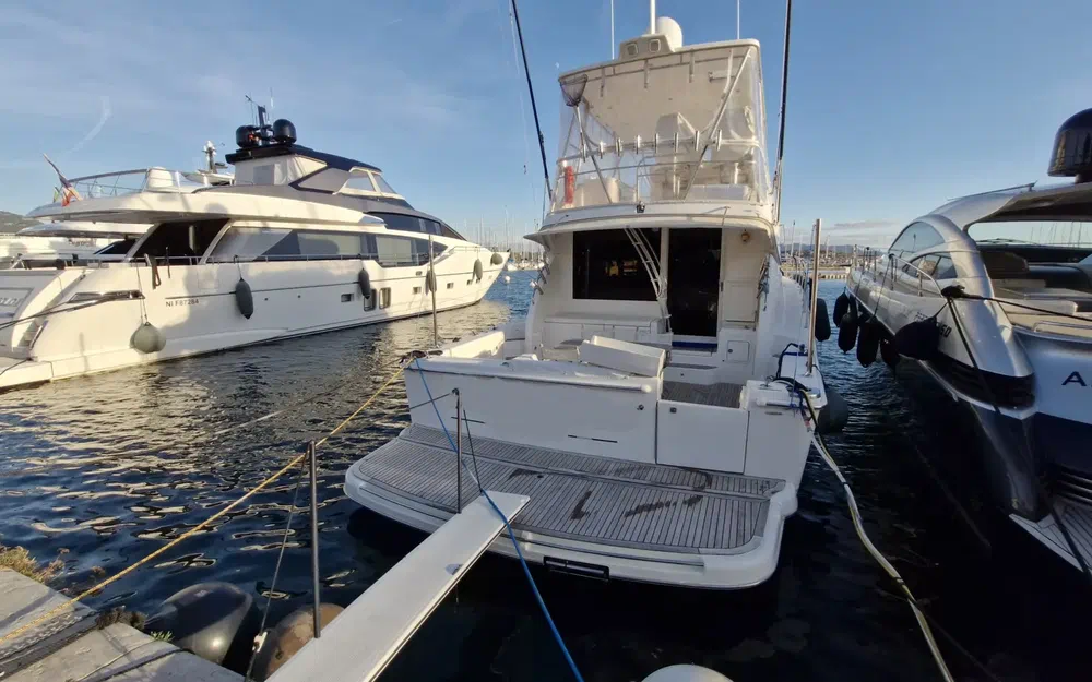 slider 1 Riviera 58 Open Flybridge