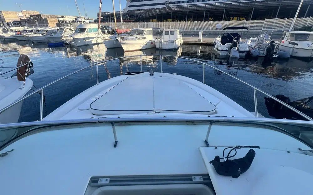 slider 10 Jeanneau Leader 805