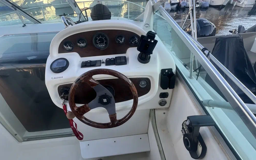 slider 8 Jeanneau Leader 805