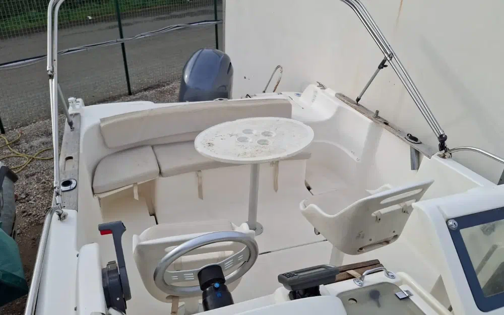 slider 6 Jeanneau Cap Camarat 625