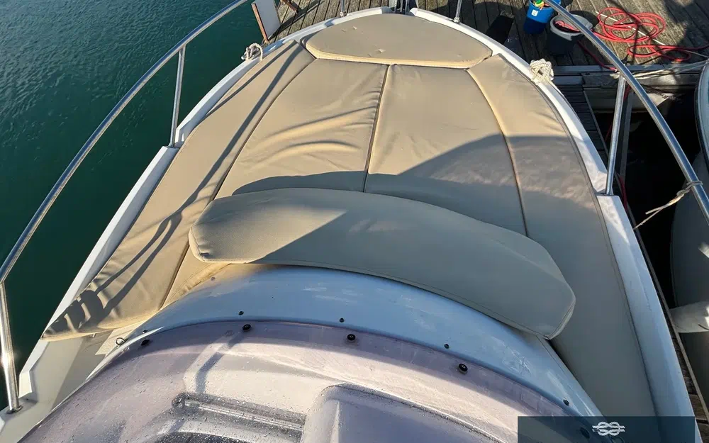 slider 12 Beneteau Flyer 750 Sun Deck
