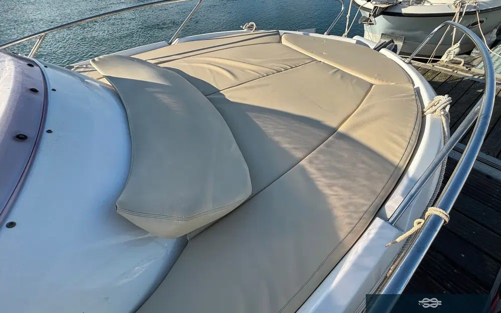 slider 14 Beneteau Flyer 750 Sun Deck