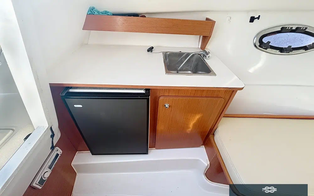 slider 5 Beneteau Flyer 750 Sun Deck