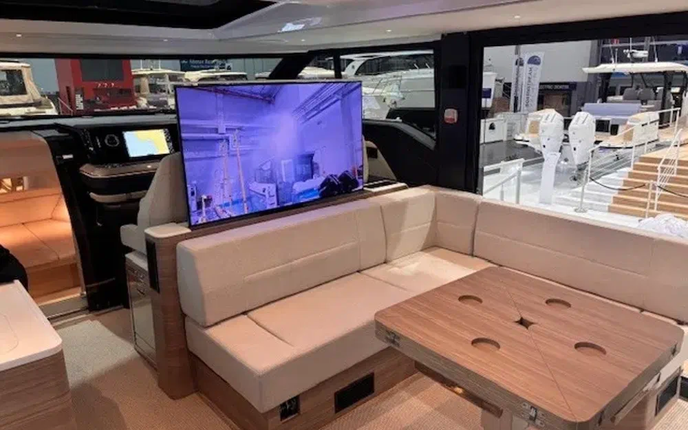 slider 7 Saxdor 460 GTC