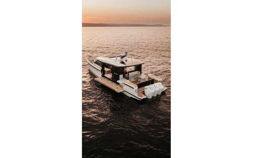 slider 2 Saxdor 460 GTC