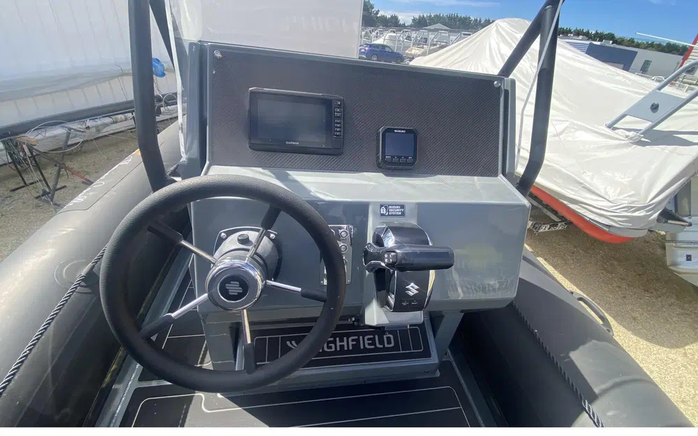 slider 12 Highfield Patrol 660