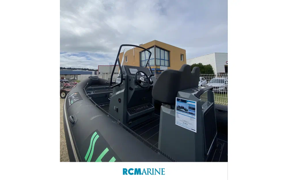 slider 7 Highfield Patrol 660