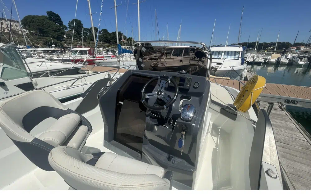 slider 10 Beneteau Flyer 6.6 SPACEdeck