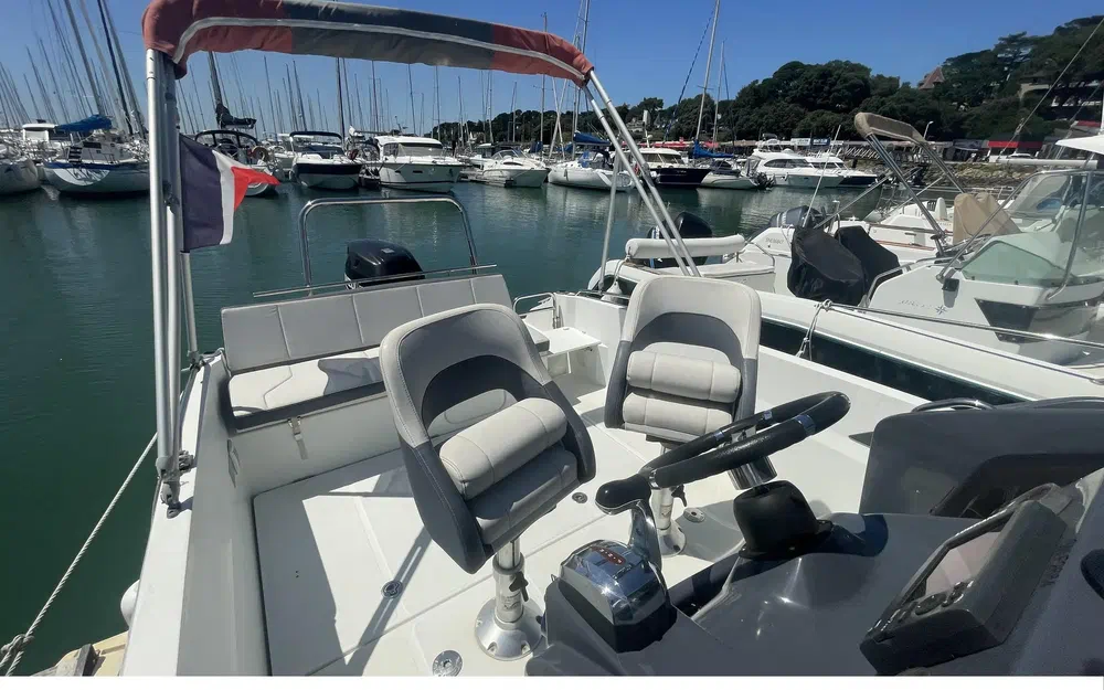 slider 7 Beneteau Flyer 6.6 SPACEdeck