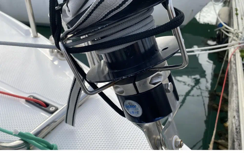 slider 2 Beneteau First 24