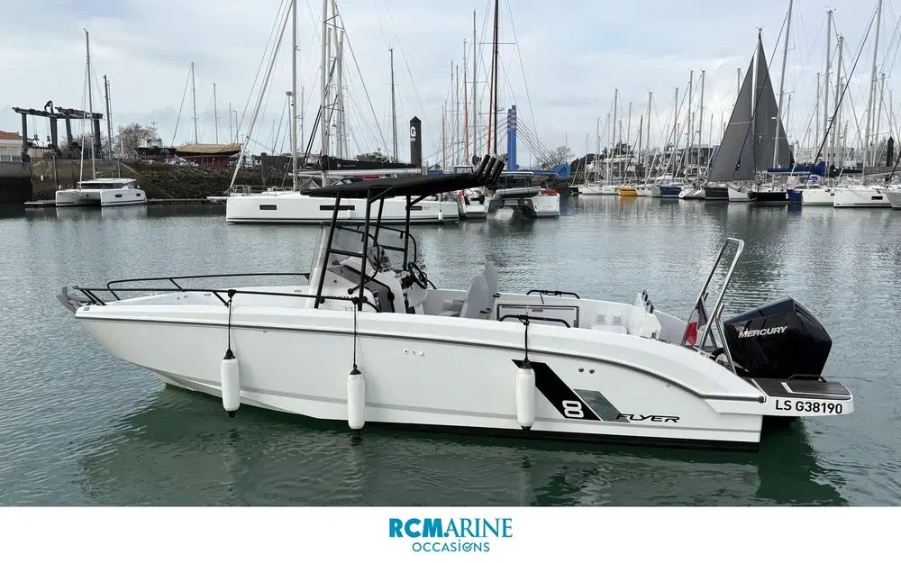 slider 4 Beneteau Flyer 8 SPACEdeck