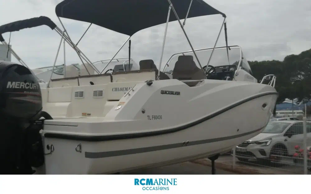 slider 0 Quicksilver Activ 675 Sundeck