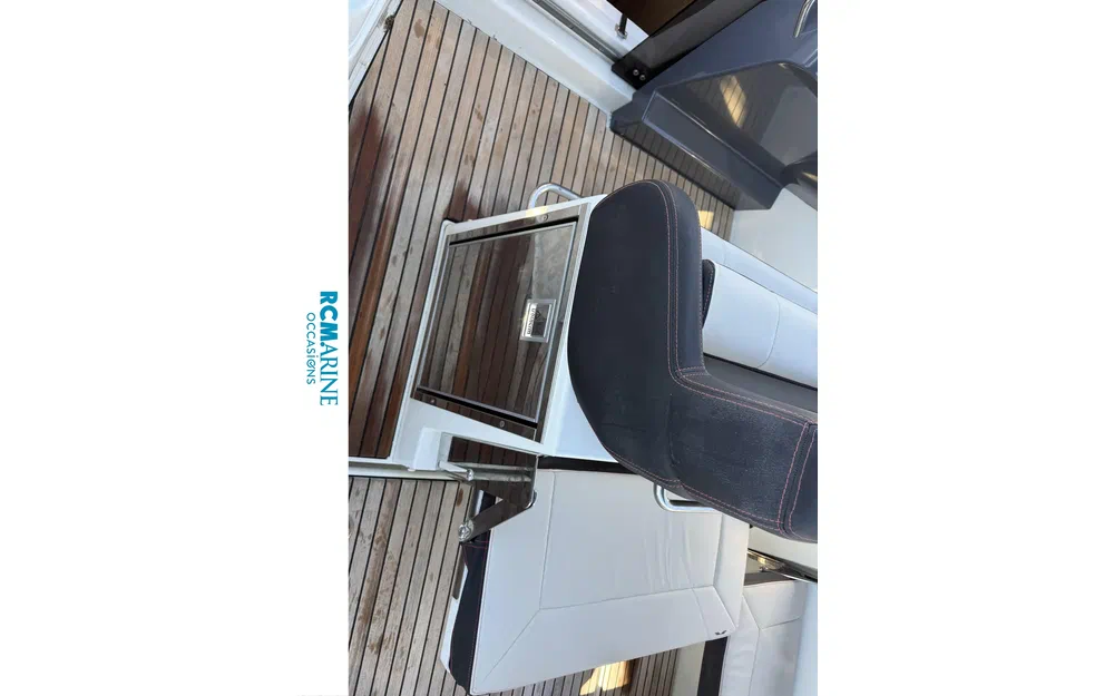 slider 11 Beneteau Flyer 8.8 SUNdeck
