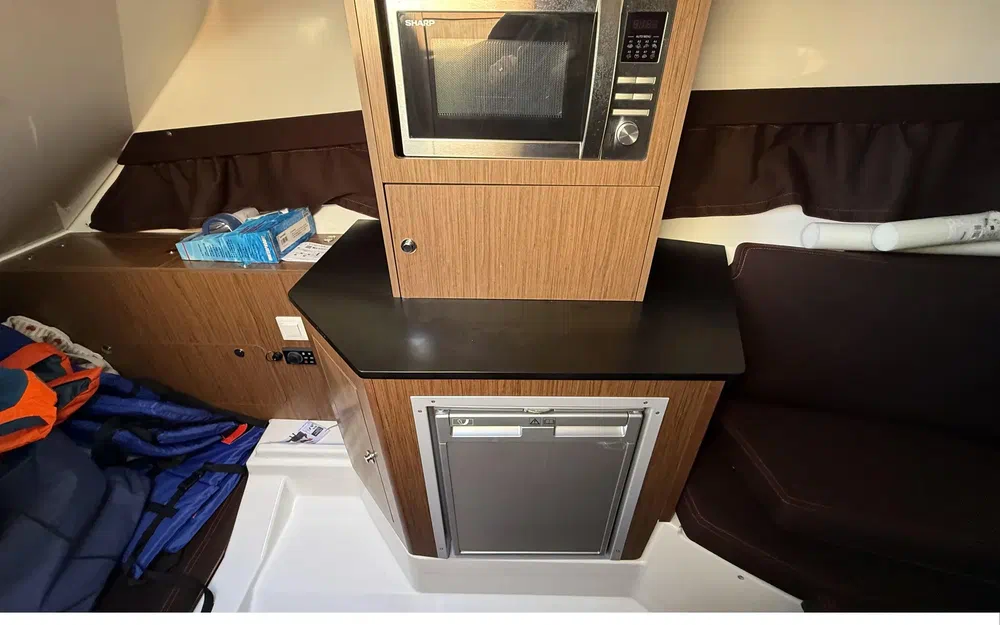 slider 12 Beneteau Flyer 8.8 SUNdeck