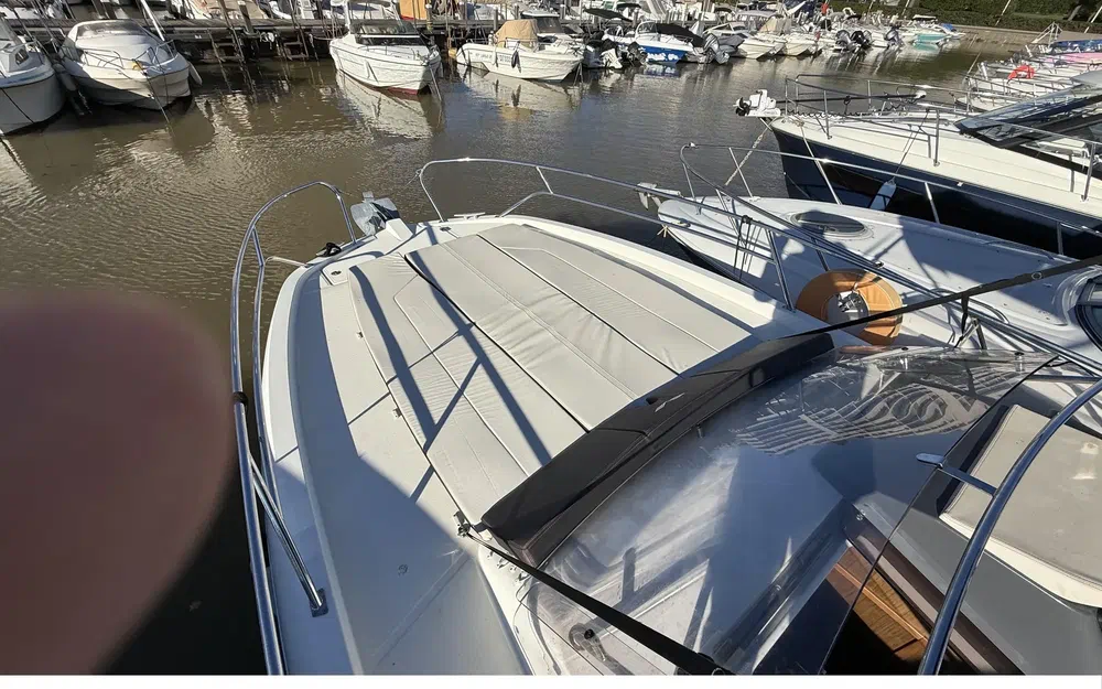 slider 8 Beneteau Flyer 8.8 SUNdeck