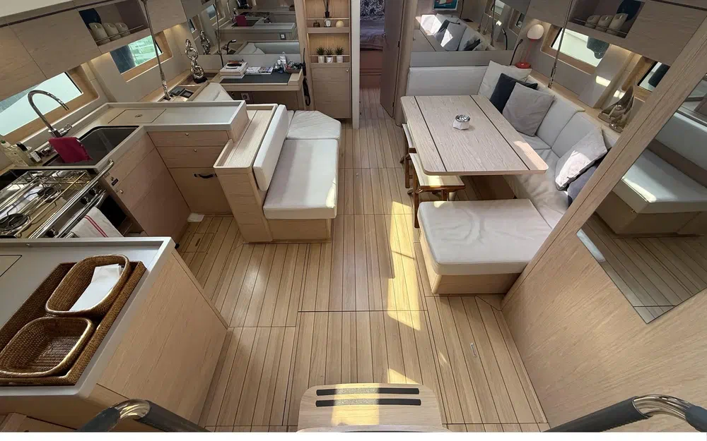 slider 11 Beneteau Oceanis 51.1