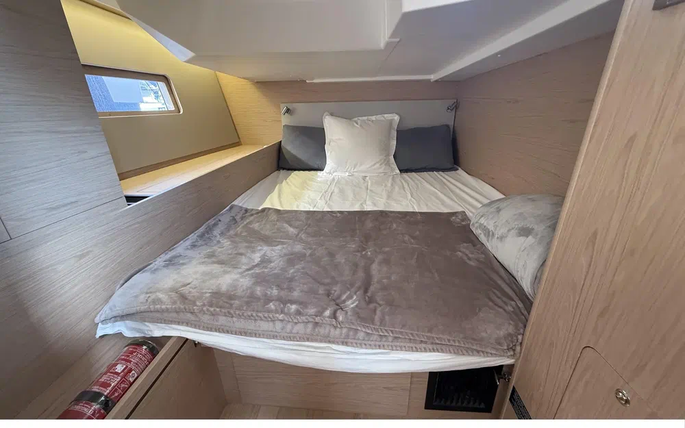 slider 12 Beneteau Oceanis 51.1