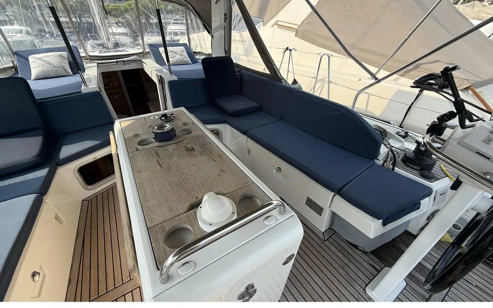 slider 20 Beneteau Oceanis 51.1