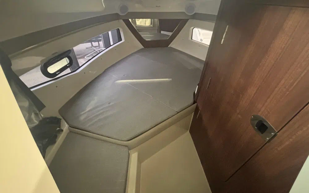 slider 18 Quicksilver Activ 755 Cruiser