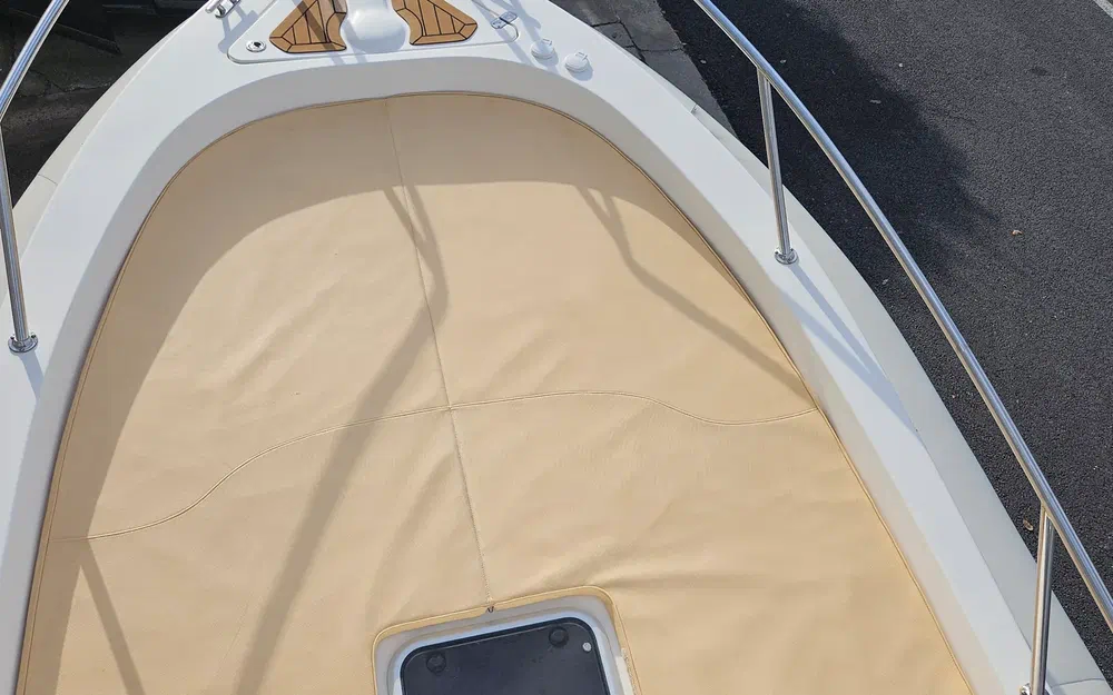 slider 12 Capelli Tempest 900