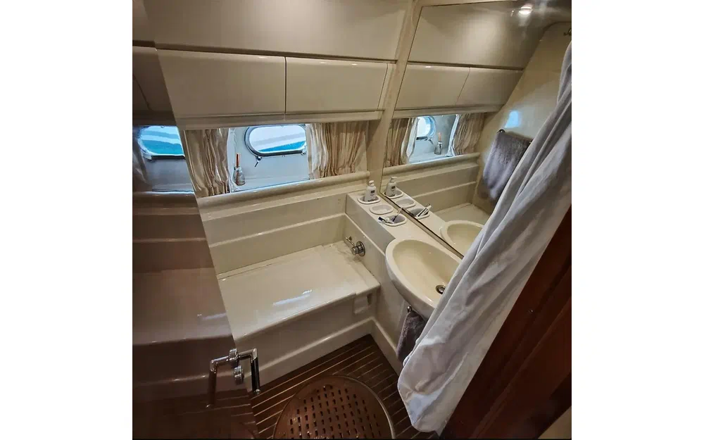 slider 14 Ferretti 480