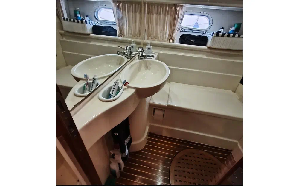 slider 15 Ferretti 480