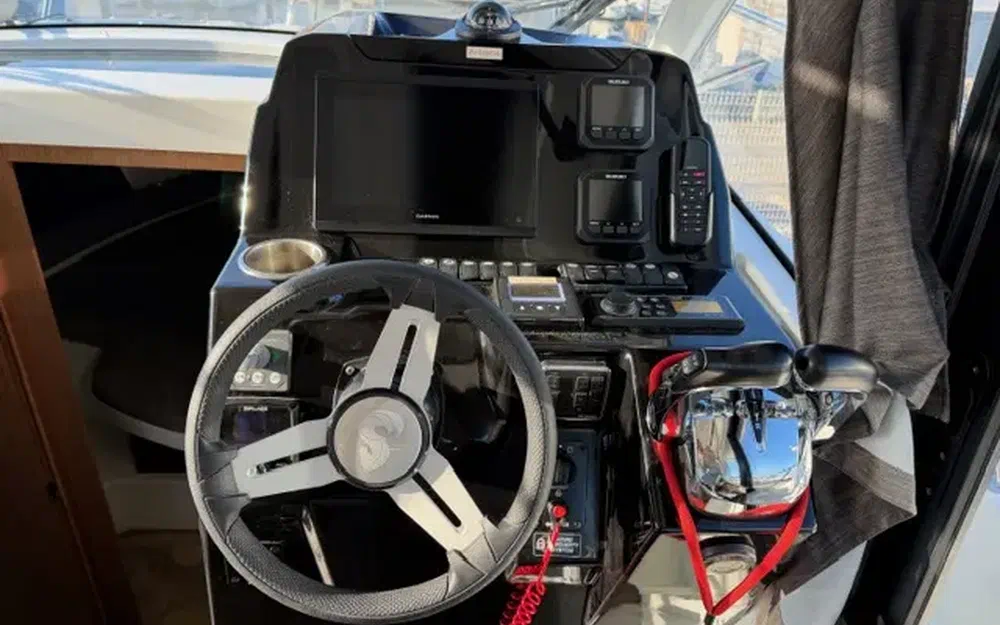 slider 11 Beneteau Antares 9 OB