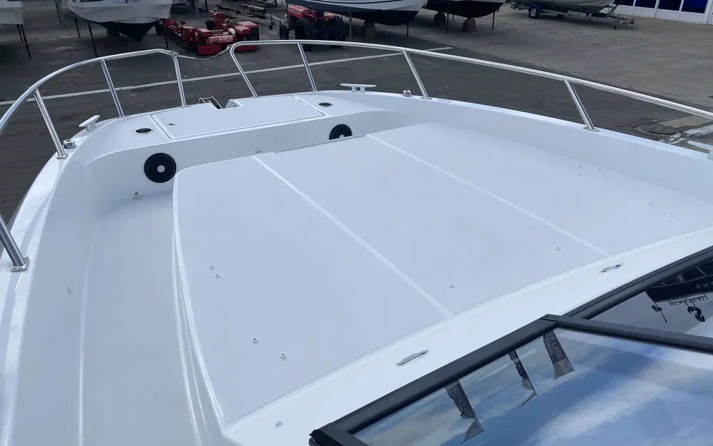 slider 17 Beneteau Flyer 10