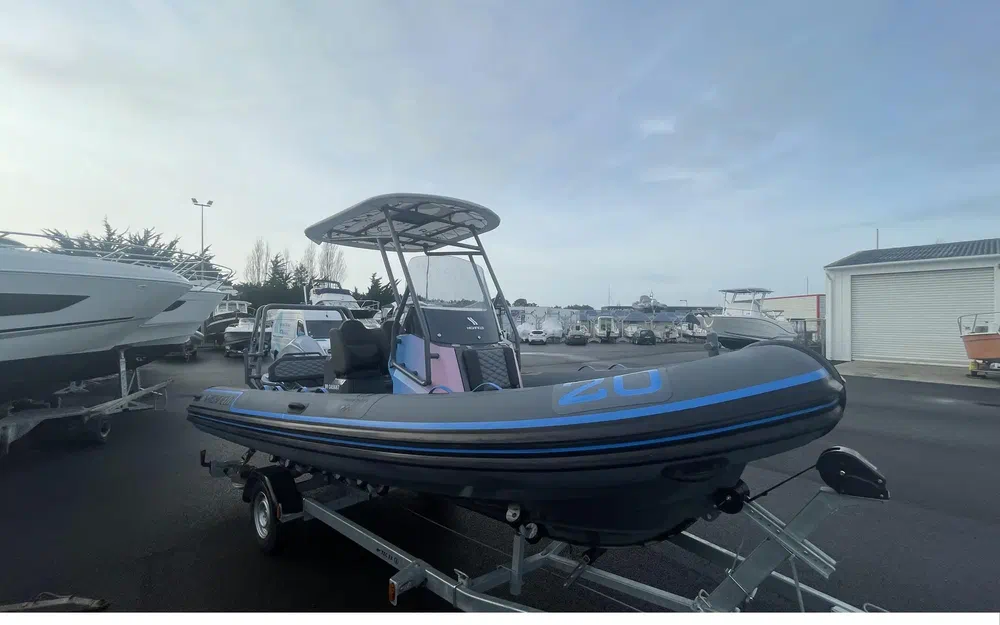 slider 1 Highfield Sport 600