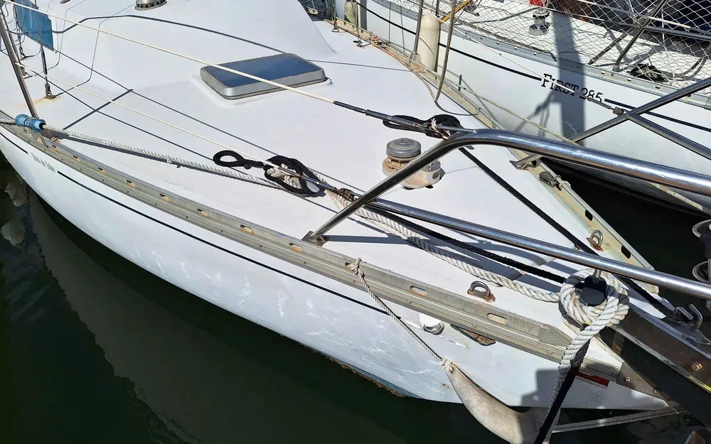 slider 16 Jeanneau Brin de folie