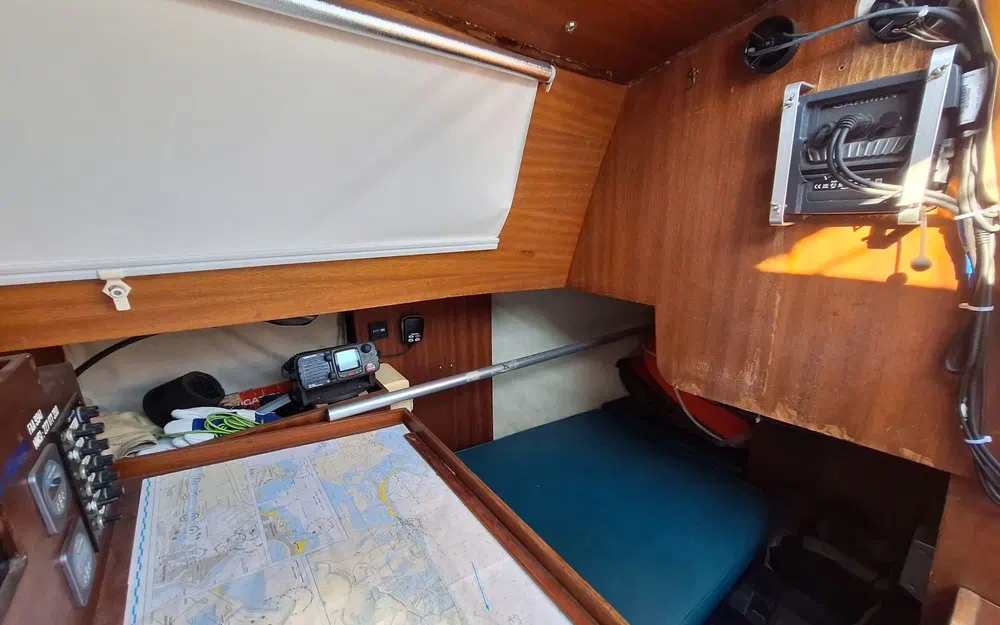 slider 6 Jeanneau Brin de folie