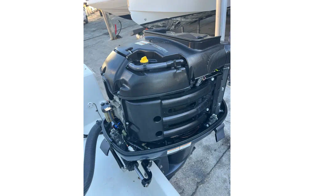 slider 21 Jeanneau Cap Camarat 7.5 CC