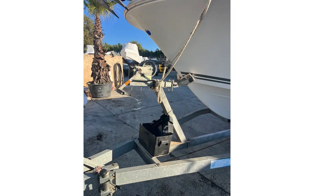 slider 24 Jeanneau Cap Camarat 7.5 CC