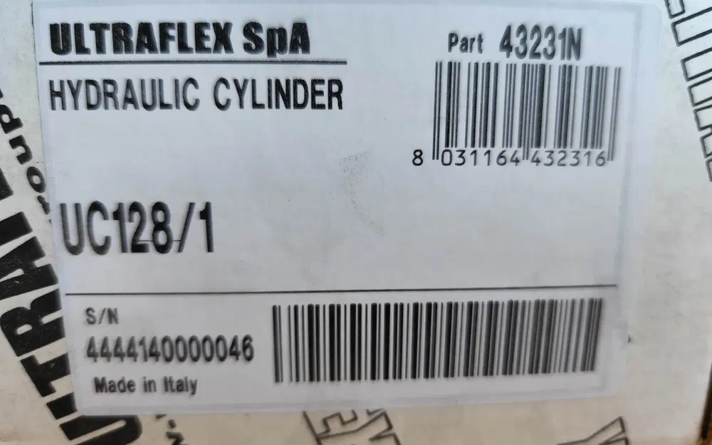 slider 3 Vérin de direction Ultraflex UC128-OBF/1