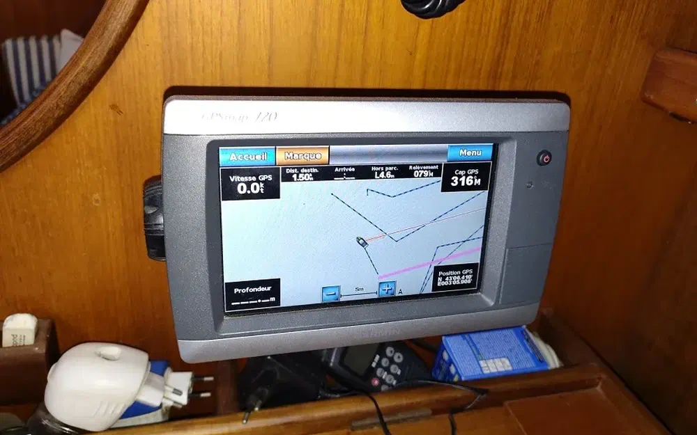 slider 33 Beneteau First 35