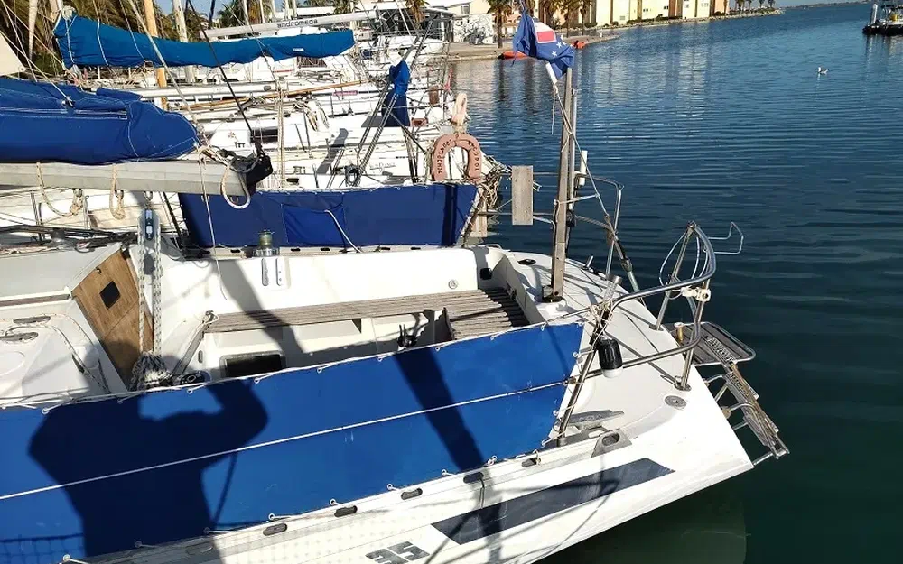 slider 5 Beneteau First 35