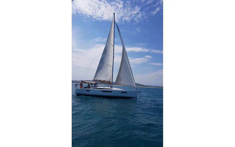 slider 0 Jeanneau Sun Odyssey 440