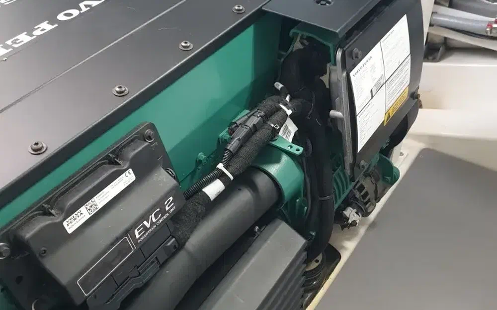 slider 21 Prestige Yachts 520 Fly