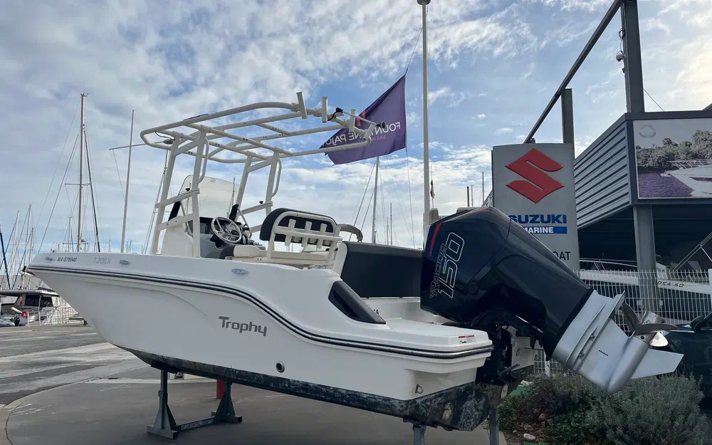 slider 1 Bayliner Trophy 20 CX