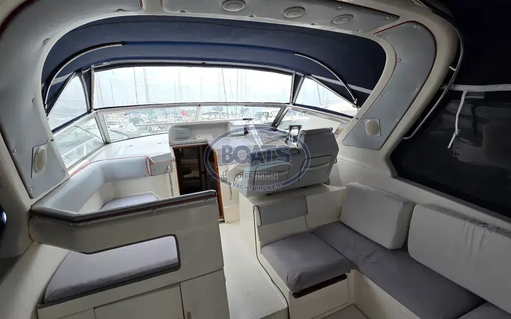 slider 5 Sealine 328 Sovereign