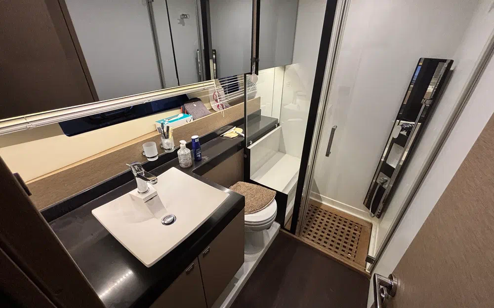 slider 24 Jeanneau Prestige 560