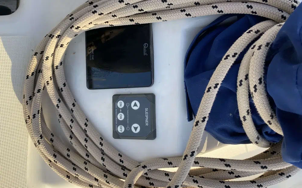 slider 12 Dufour 430 Grand Large