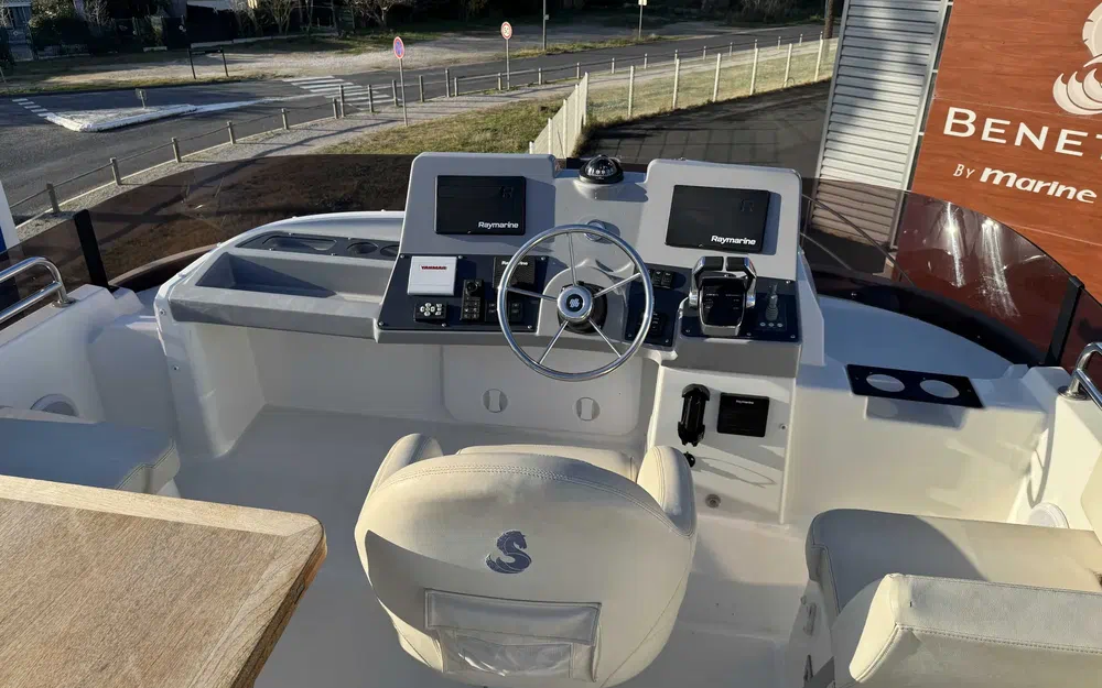 slider 16 Beneteau Swift Trawler 41 Fly